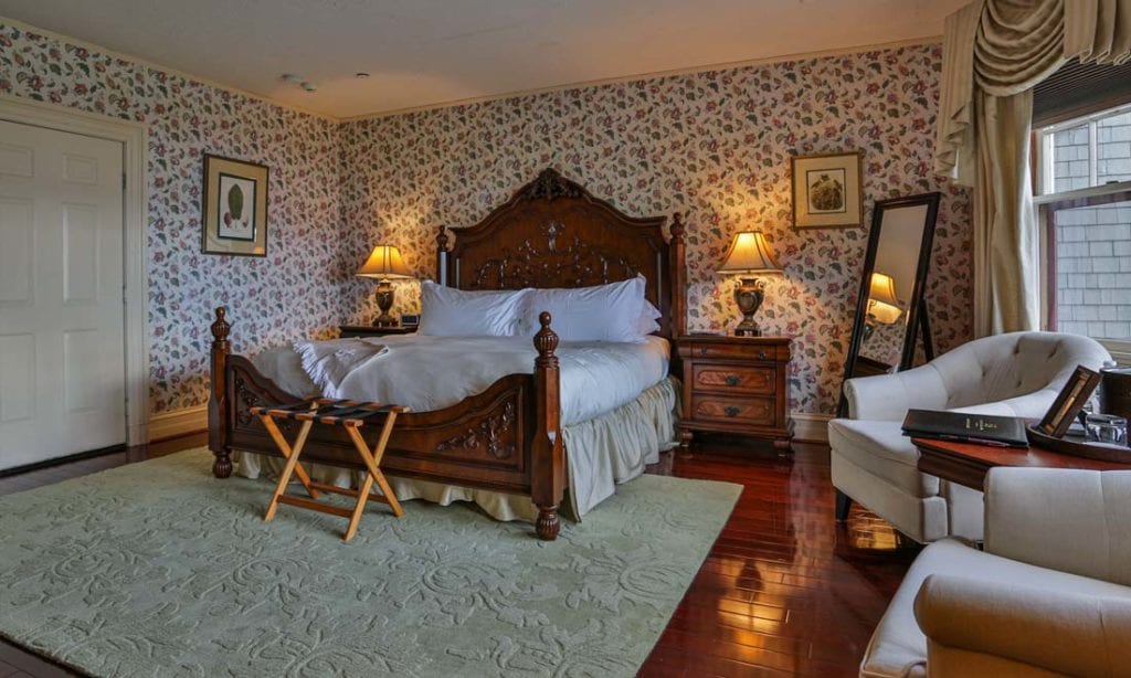 Classic guest room with traditional furnishings